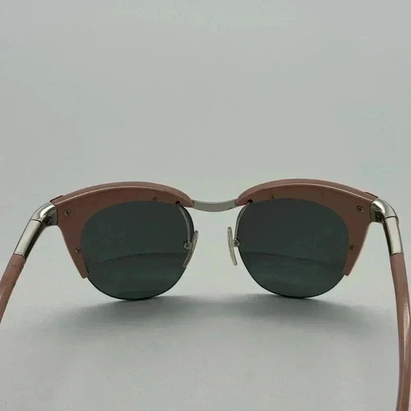 Pre-Loved Prada Cat Eye Retro Collection - Picture 4 of 8